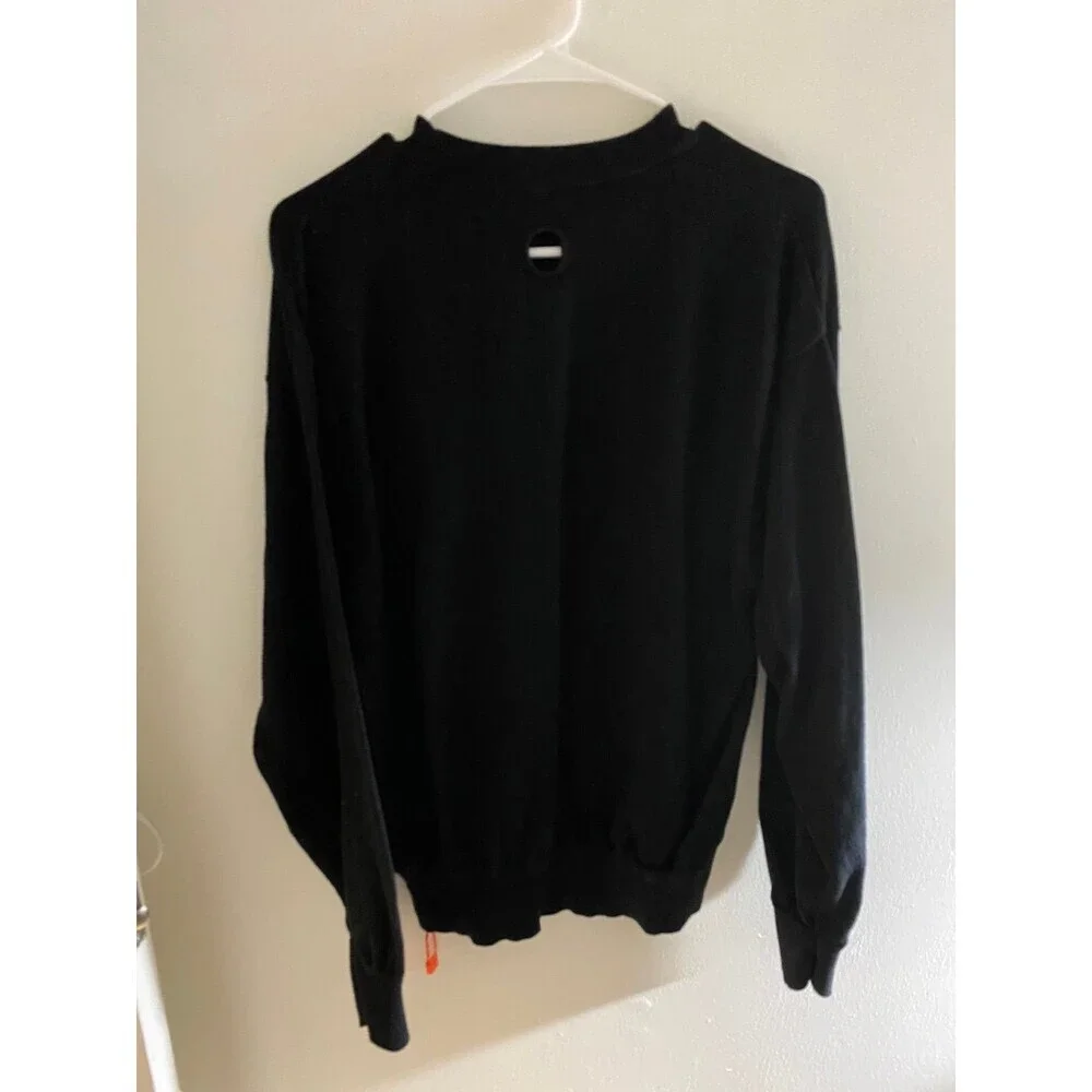 Authentic Off White Crewneck Large